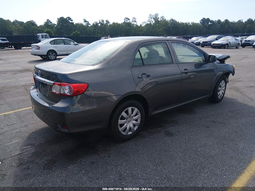 2013 TOYOTA COROLLA auction photo 4