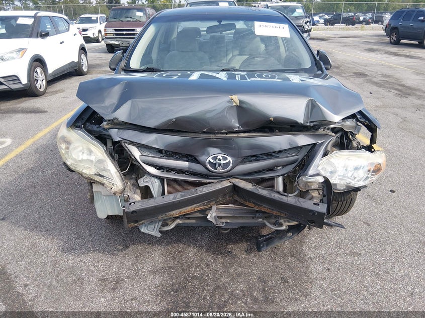 2013 TOYOTA COROLLA auction photo 6
