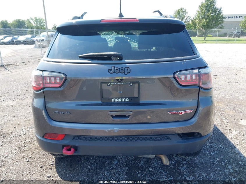 Фото 16 - JEEP COMPASS