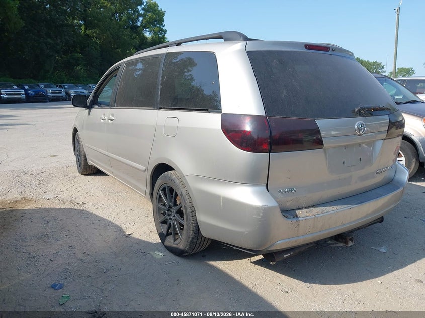 2006 TOYOTA SIENNA auction photo 3