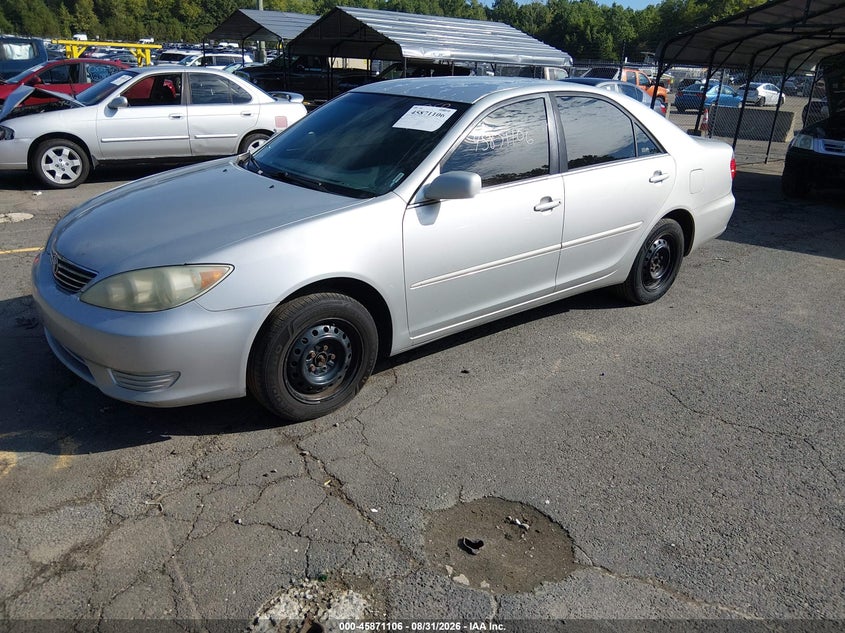 2006 Toyota Camry, Удар ззаду, IAAI, VIN 4T1BE32K36U742738 — фото 2