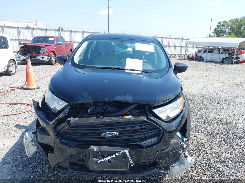 Фото 12 - FORD ECOSPORT