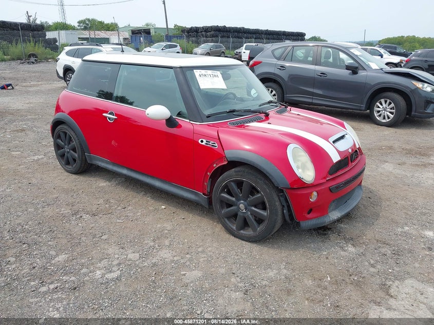 2002 Mini Cooper S, Front, IAAI, VIN WMWRE33432TD53973