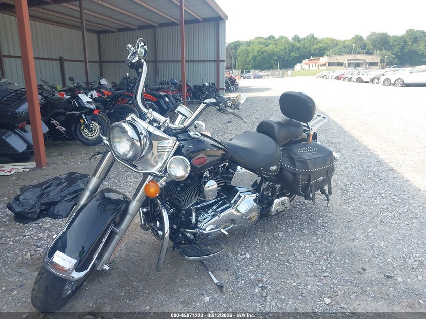 HARLEY-DAVIDSON FLSTC 2001