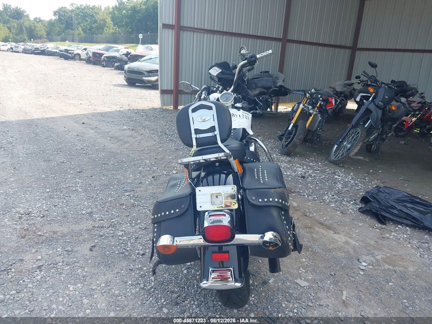 HARLEY-DAVIDSON FLSTC 2001