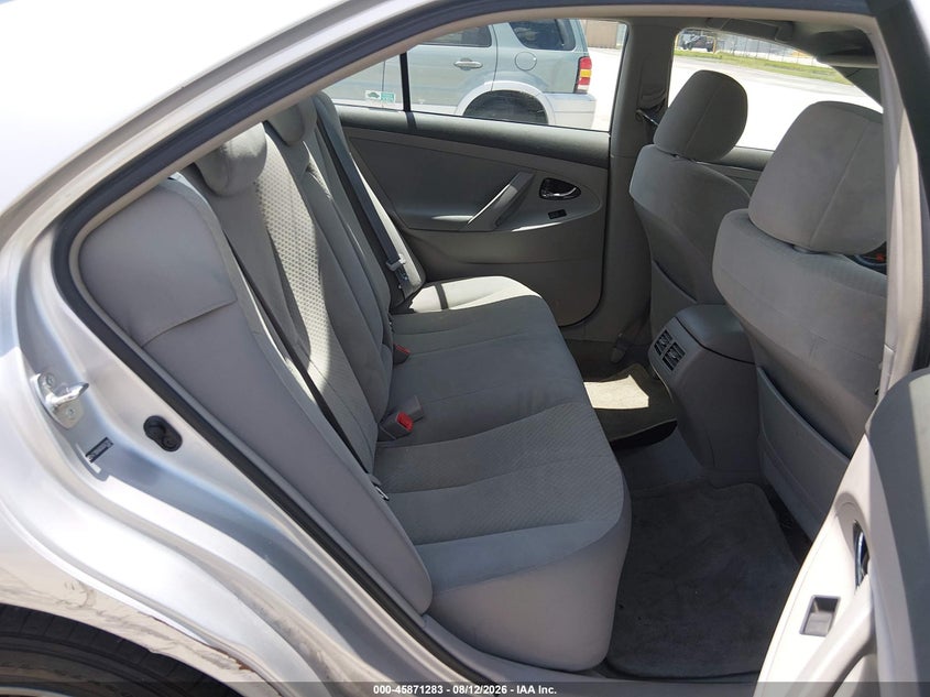 2008 TOYOTA CAMRY HYBRID auction photo 8