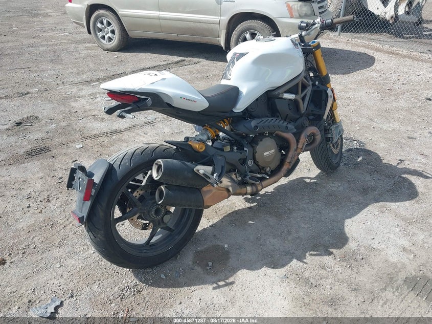 DUCATI MONSTER 2014