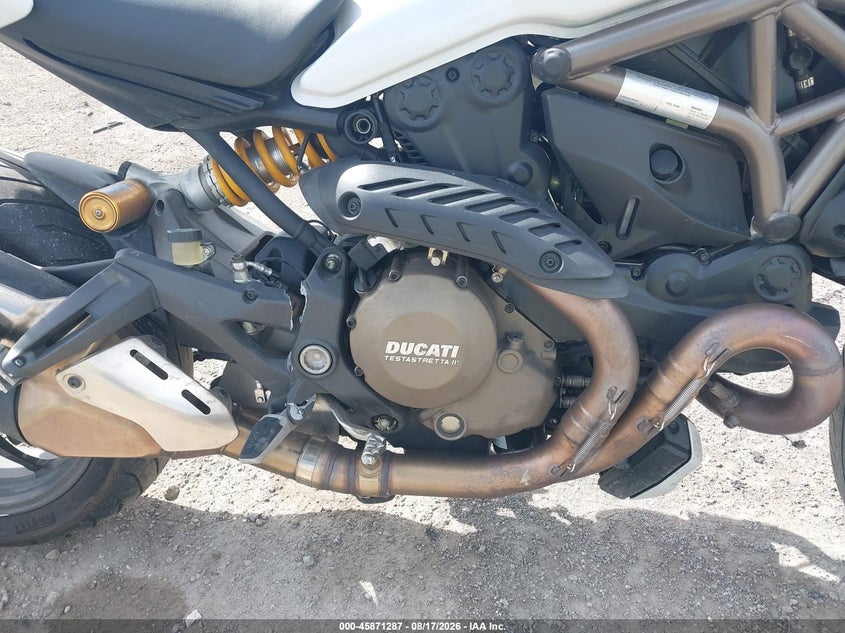 DUCATI MONSTER 2014