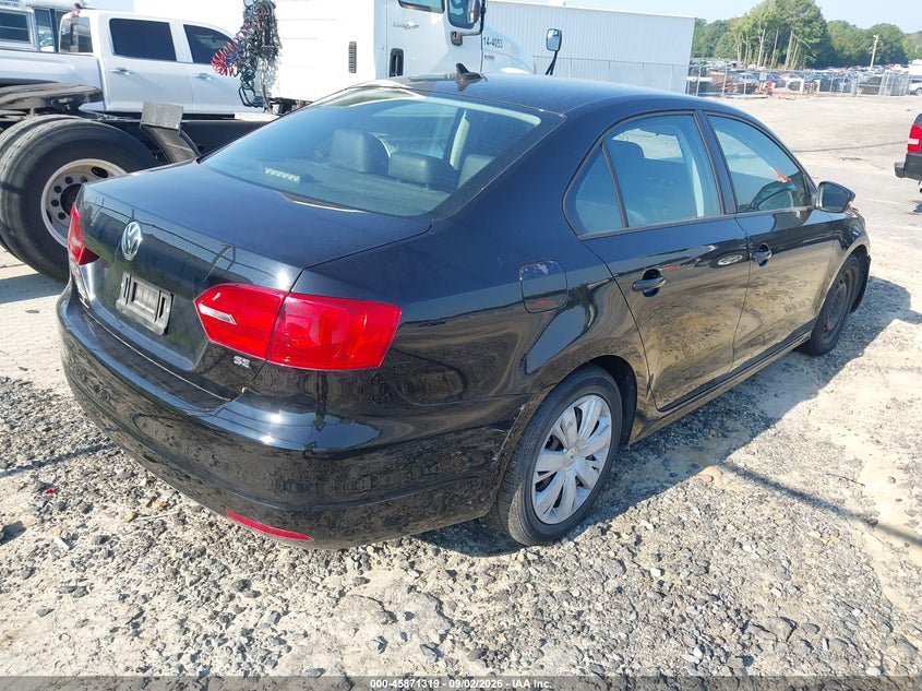 2014 VOLKSWAGEN JETTA auction photo 4