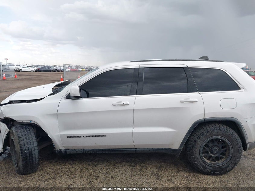 JEEP GRAND CHEROKEE - zdjęcie 14