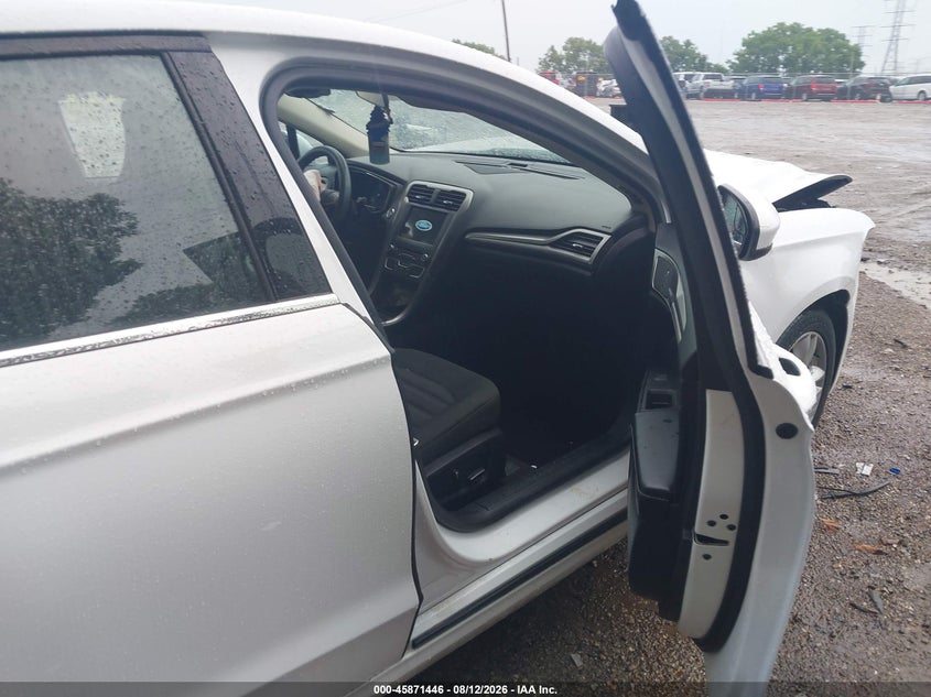 2018 FORD FUSION HYBRID auction photo 5