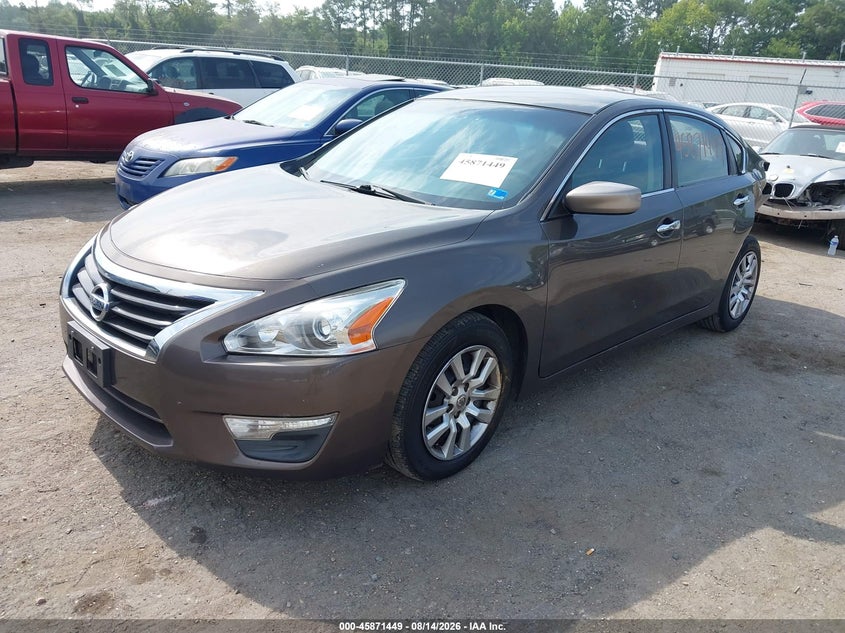 2015 NISSAN ALTIMA auction photo 2