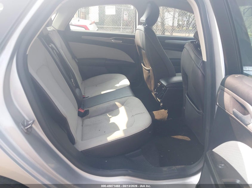 FORD FUSION 2019 VIN 3FA6P0HD7KR102207