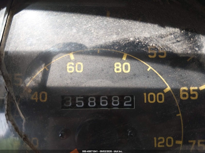 2002 ISUZU FTR auction photo 5