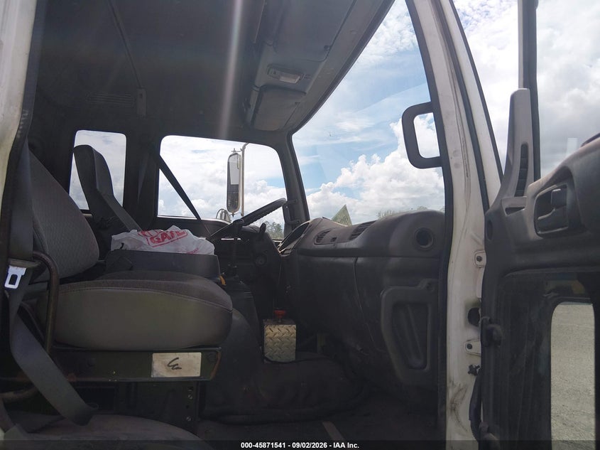 2002 ISUZU FTR auction photo 7