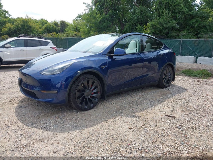 2023 TESLA MODEL Y auction photo 2