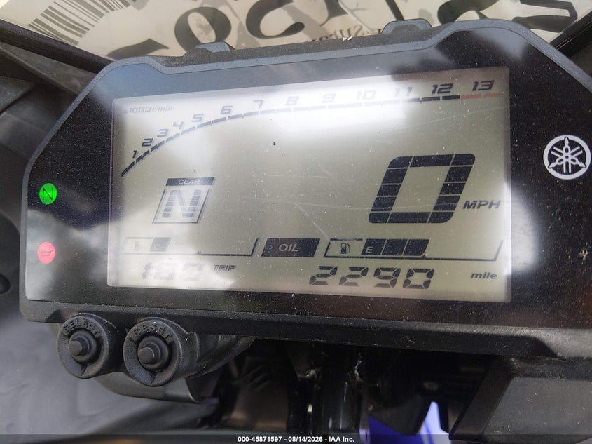 YAMAHA YZFR3 2024