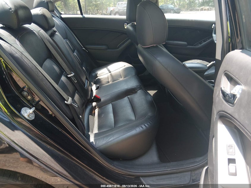 2014 KIA FORTE SEDAN 2.0L I-4 DI, DOHC, VVT, 173HP