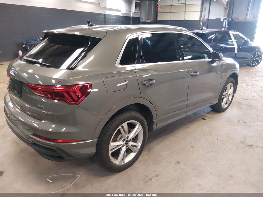 AUDI Q3 2024 VIN WA1DECF37R1030572