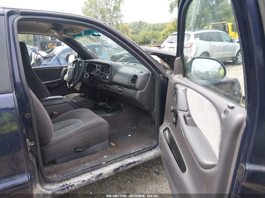 1999 DODGE DAKOTA auction photo 5