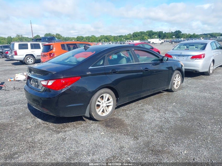 2013 HYUNDAI SONATA auction photo 4