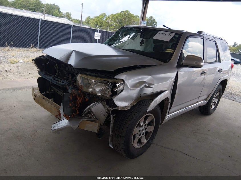 2013 TOYOTA 4RUNNER auction photo 2