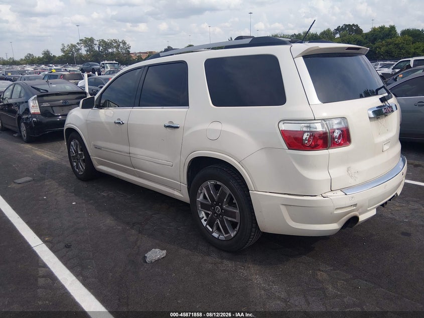 2012 GMC ACADIA auction photo 3