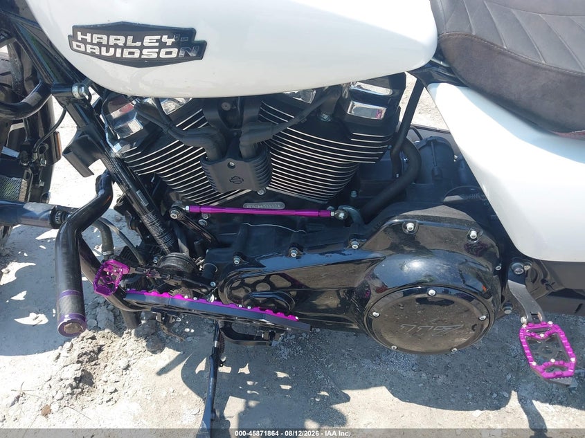 HARLEY-DAVIDSON FLTRX 2024