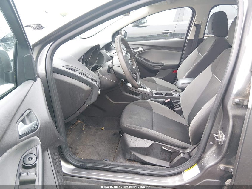 2013 FORD FOCUS auction photo 5