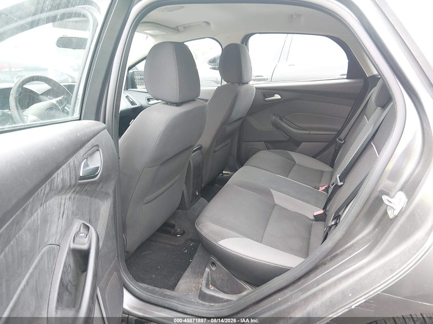 2013 FORD FOCUS auction photo 8