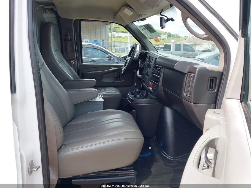 CHEVROLET EXPRESS 1500 2014 VIN 1GCSHAF40E1112848