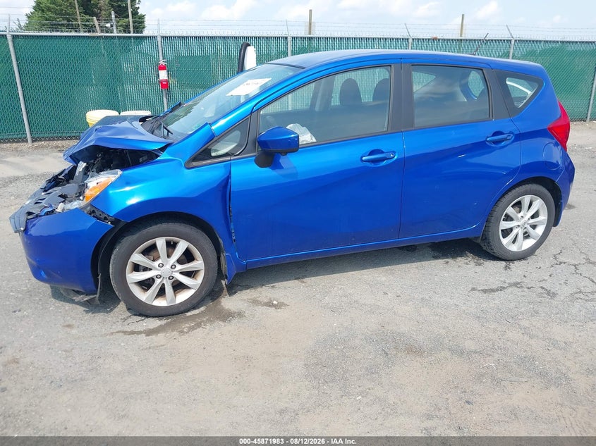 2016 Nissan Note, Front End, IAAI, VIN 3N1CE2CP5GL394405 — photo 2