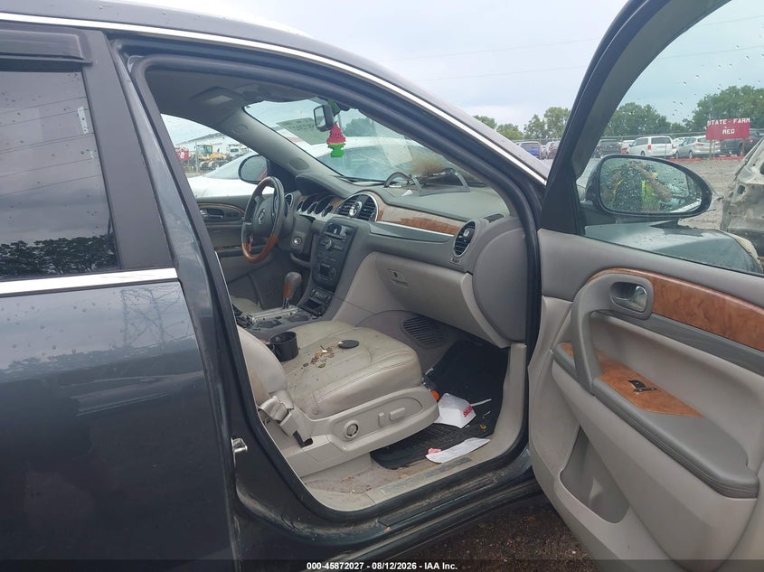 2011 BUICK ENCLAVE auction photo 5