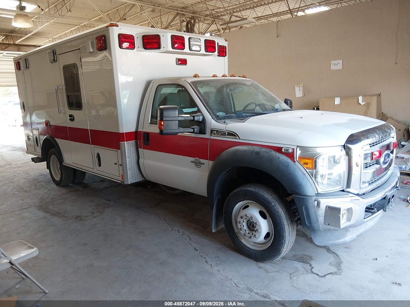 2016 FORD F-450 CHASSIS auction photo 1