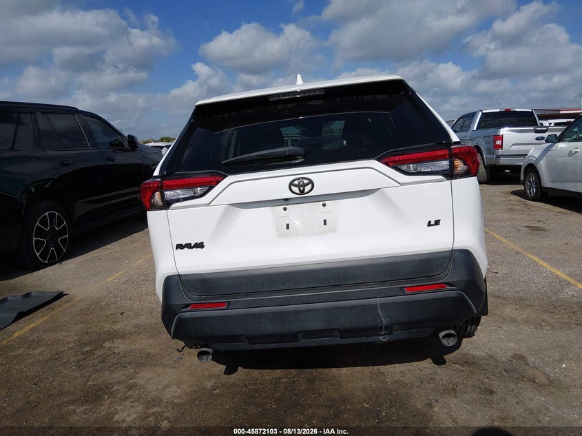 TOYOTA RAV4 - zdjęcie 17
