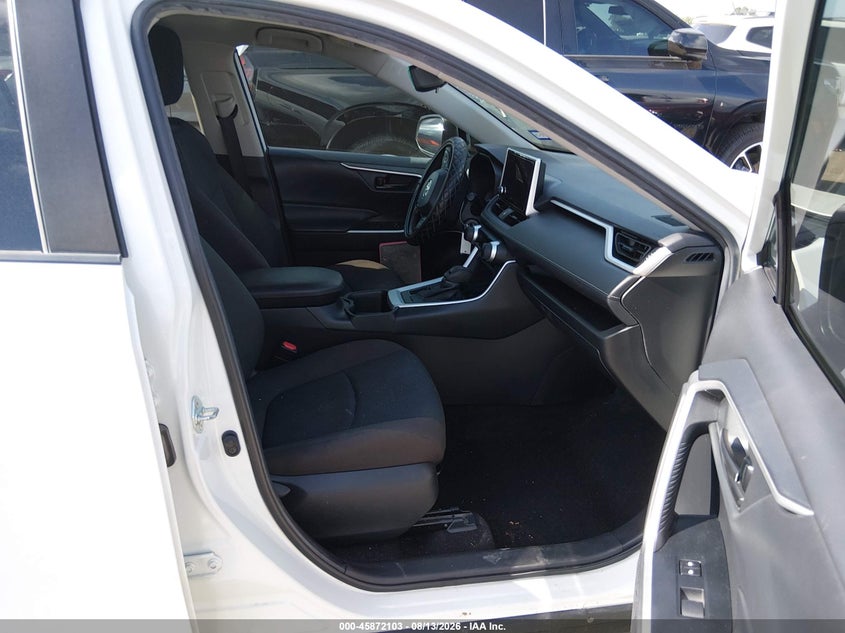 TOYOTA RAV4 - zdjęcie 5