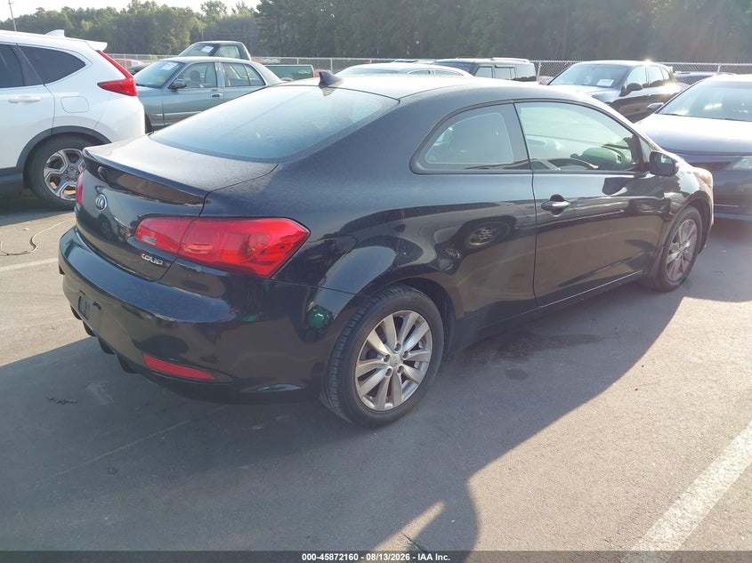 2014 KIA FORTE KOUP auction photo 4
