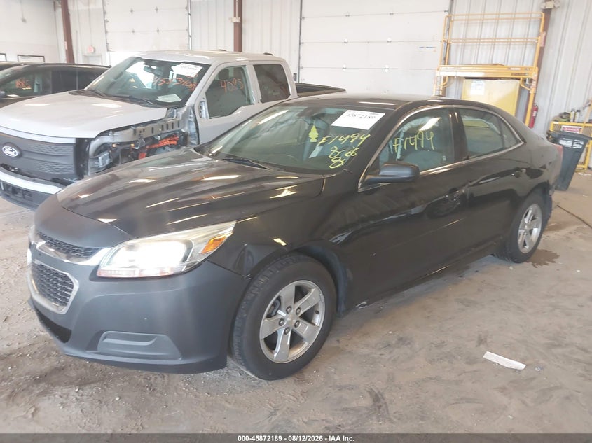 2015 Chevrolet Malibu, Rear, IAAI, VIN 1G11B5SL0FF171624 — photo 2