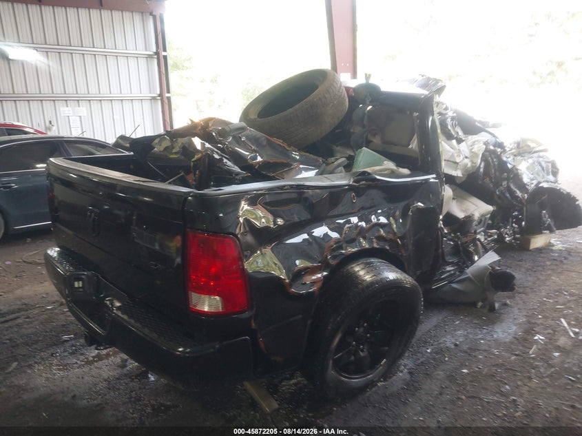 Vin: 1c6rr7kt2js286668, lot: 46371201, ram 1500 express  4x4 5'7 box 20184