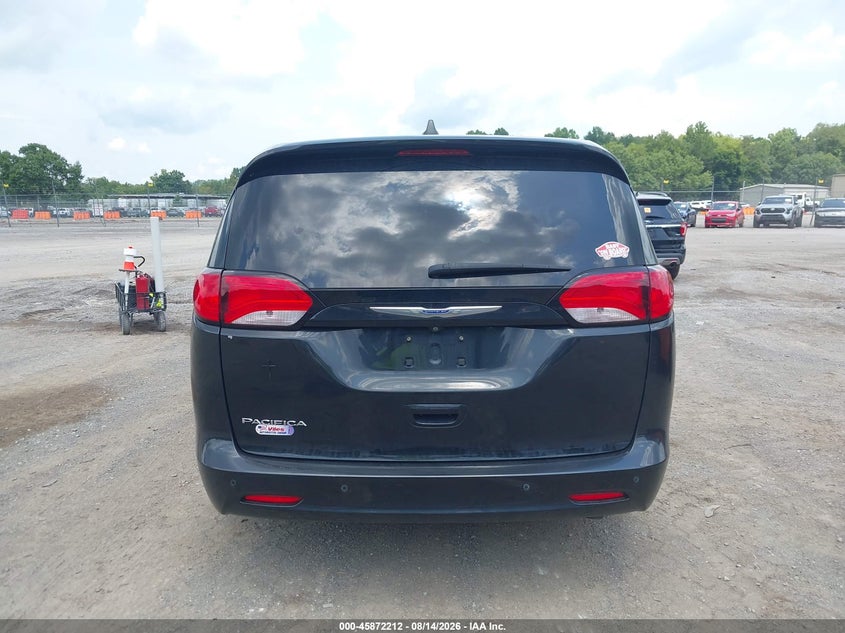 CHRYSLER PACIFICA - zdjęcie 16