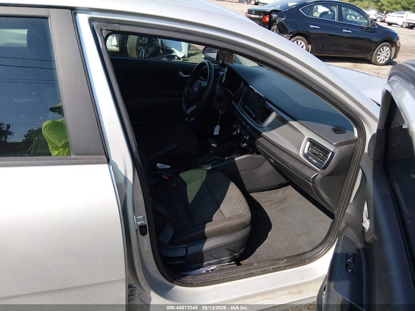 2020 KIA RIO auction photo 5