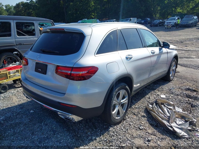 MERCEDES-BENZ GLC 300 - zdjęcie 4
