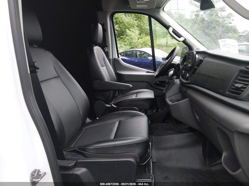 2023 FORD TRANSIT-250 auction photo 5