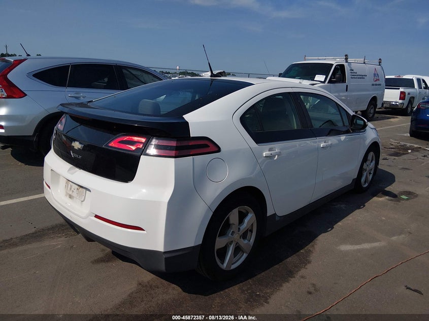 2013 CHEVROLET VOLT auction photo 4