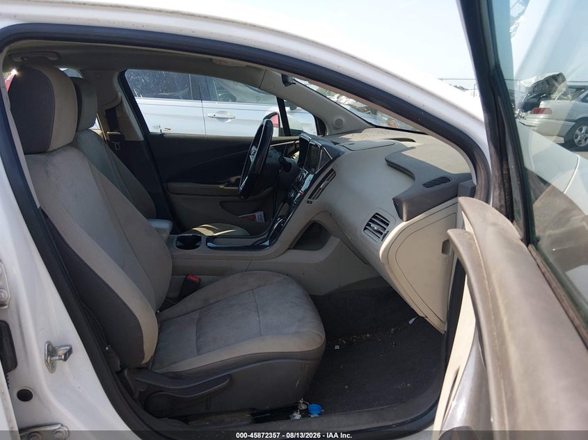2013 CHEVROLET VOLT auction photo 5