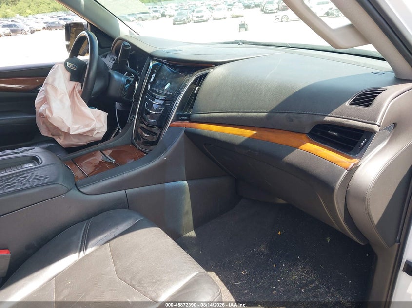 2018 CADILLAC ESCALADE ESV auction photo 5