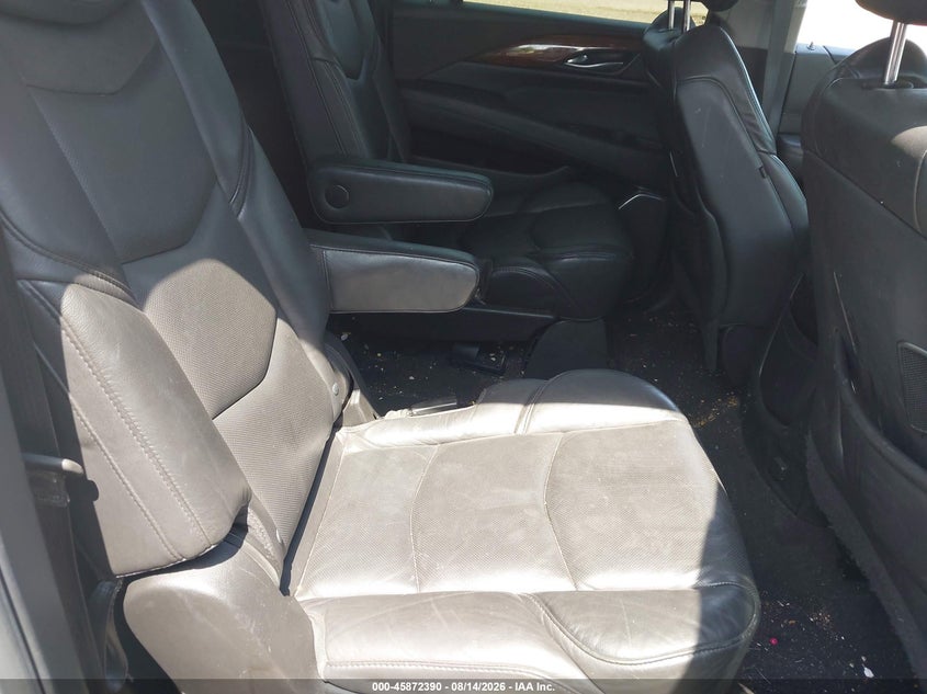 2018 CADILLAC ESCALADE ESV auction photo 8