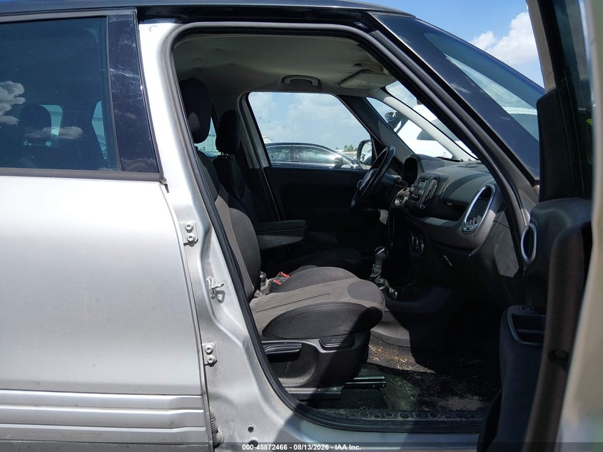 FIAT 500L 2015 VIN ZFBCFABHXFZ032613