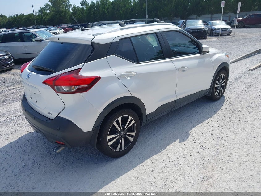 2020 NISSAN KICKS auction photo 4