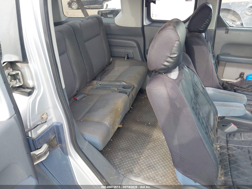 2005 HONDA ELEMENT auction photo 8